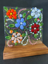Load image into Gallery viewer, Bold Flowers No. 5
